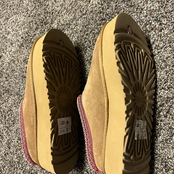 Ugg platform Tasman - size 7 - Picture 4 of 5